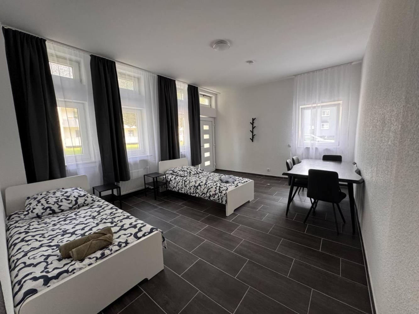 Cozy Apartment In Leverkusen Exteriör bild
