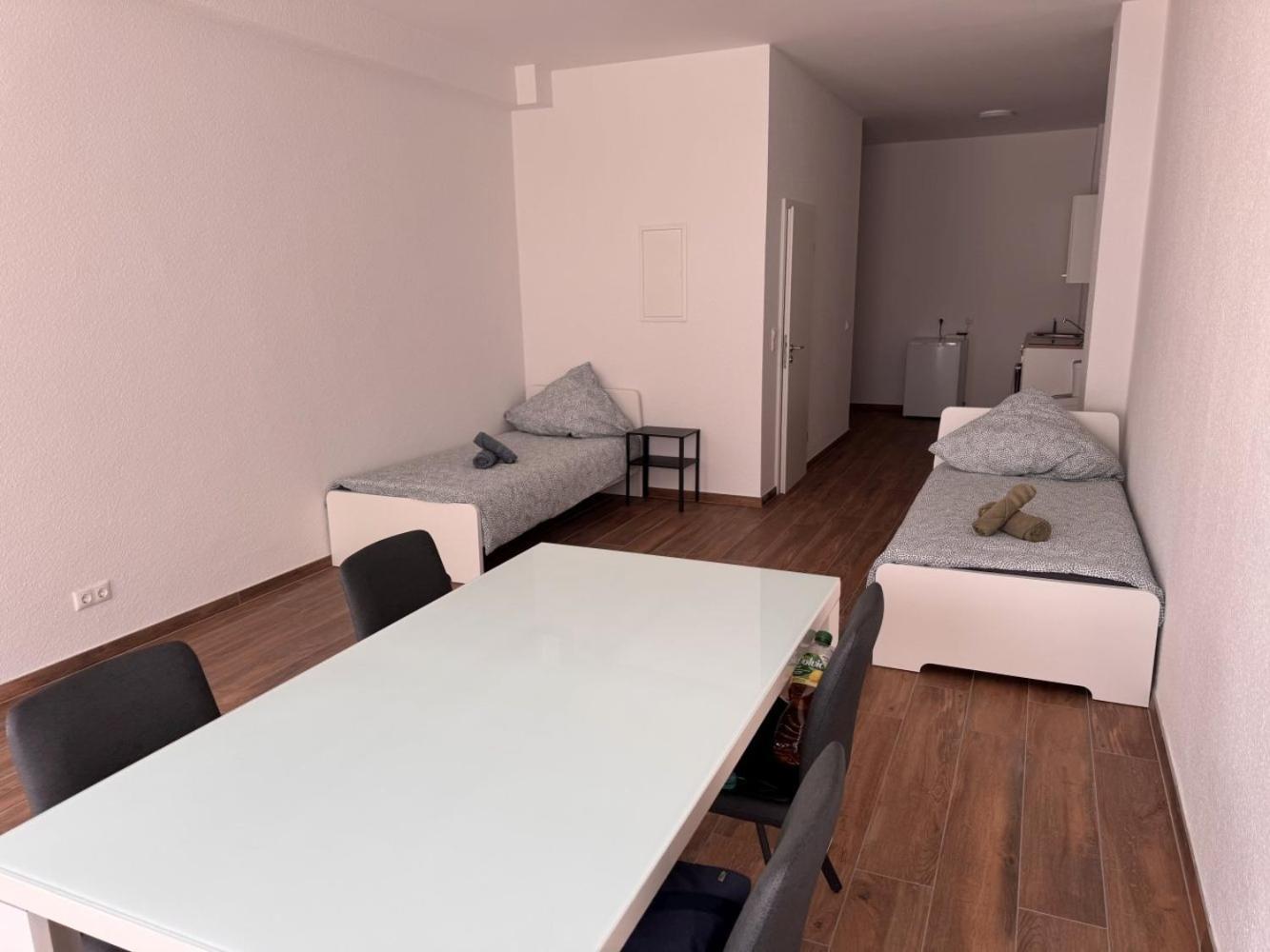 Cozy Apartment In Leverkusen Exteriör bild
