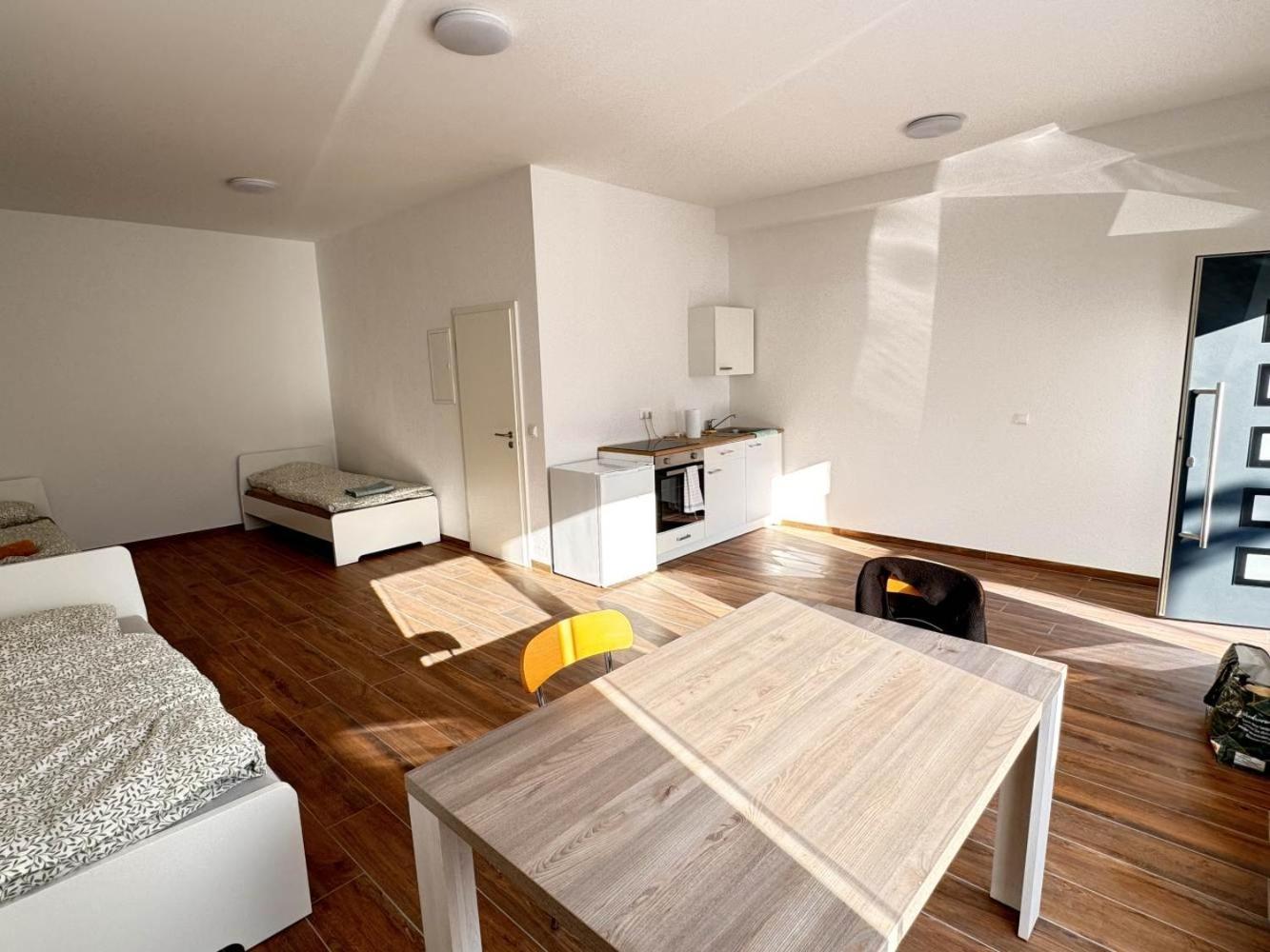 Cozy Apartment In Leverkusen Exteriör bild