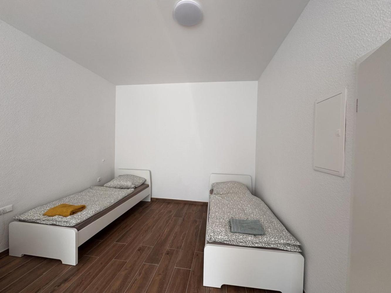 Cozy Apartment In Leverkusen Exteriör bild