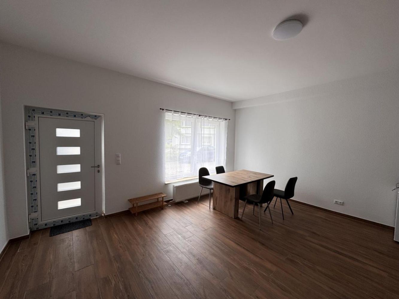 Cozy Apartment In Leverkusen Exteriör bild