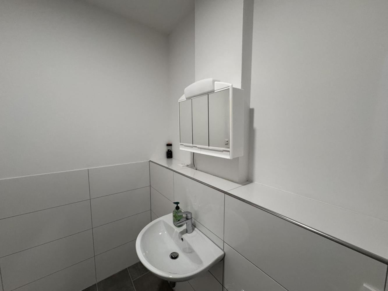 Cozy Apartment In Leverkusen Exteriör bild