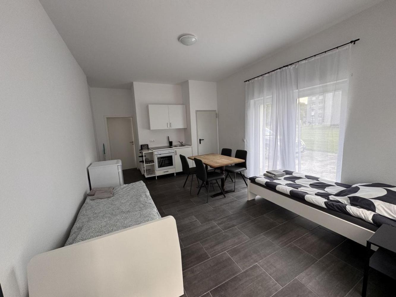 Cozy Apartment In Leverkusen Exteriör bild
