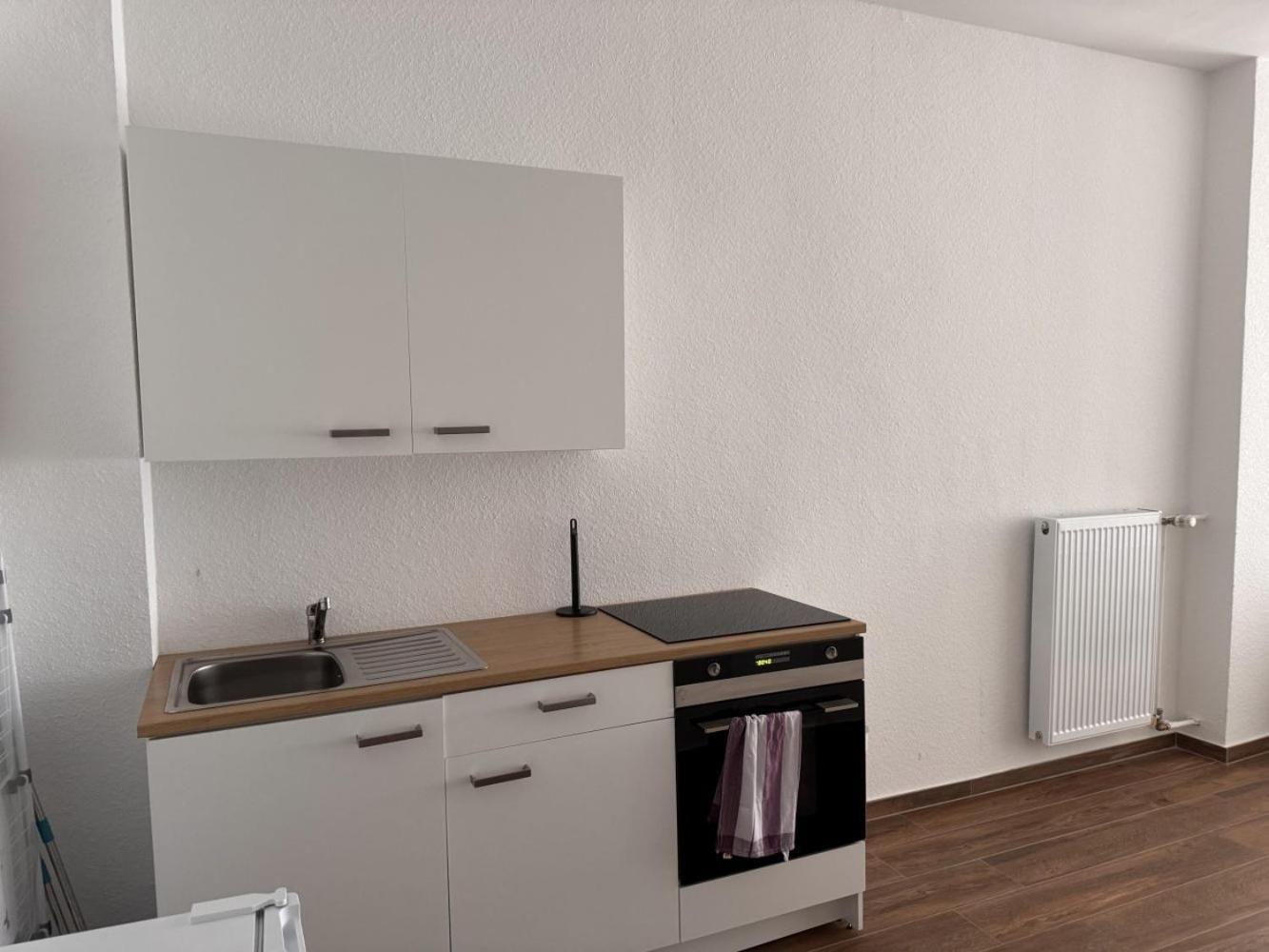 Cozy Apartment In Leverkusen Exteriör bild