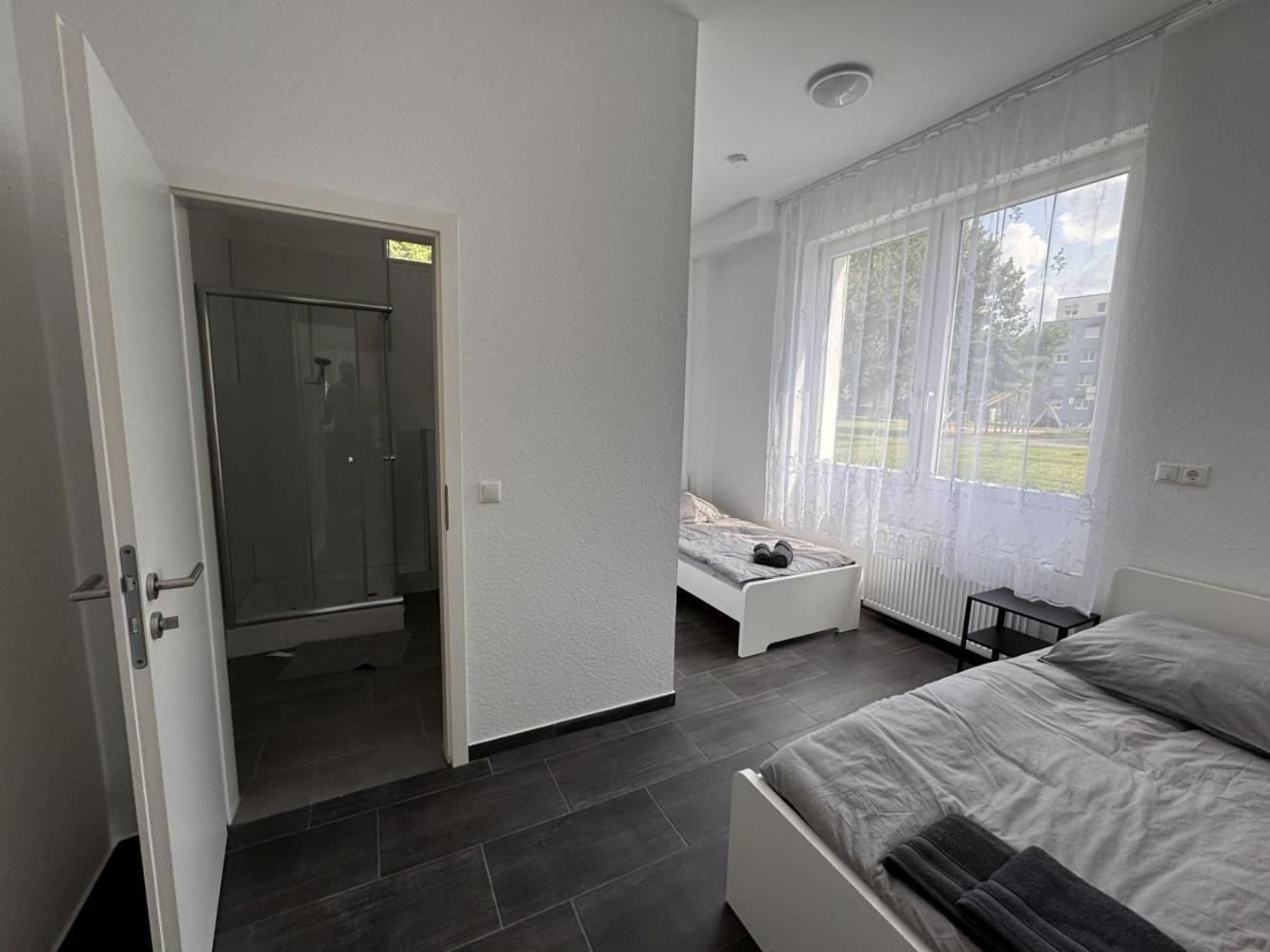 Cozy Apartment In Leverkusen Exteriör bild