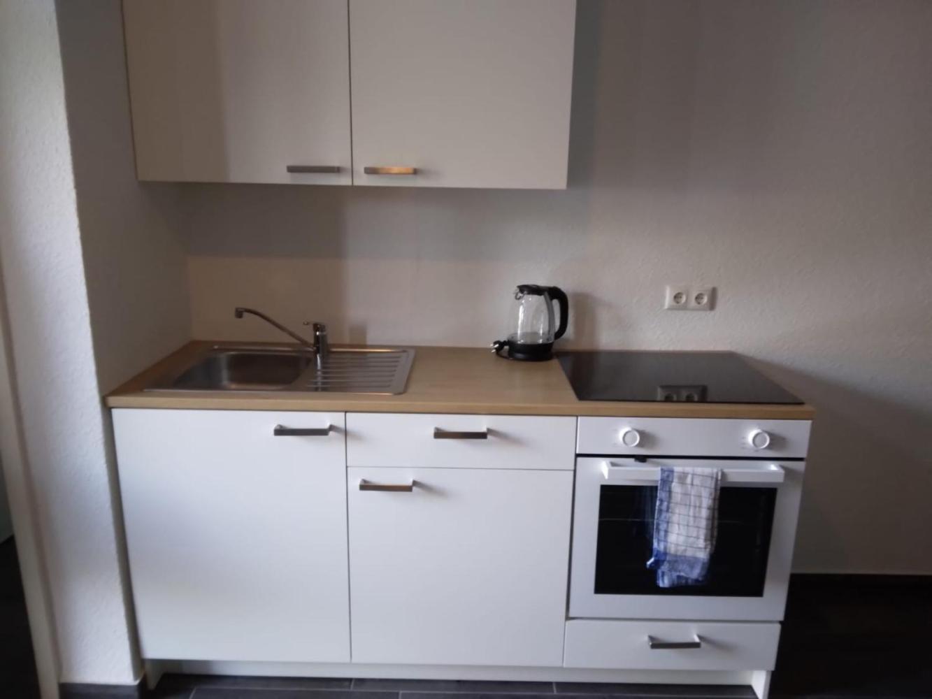 Cozy Apartment In Leverkusen Exteriör bild