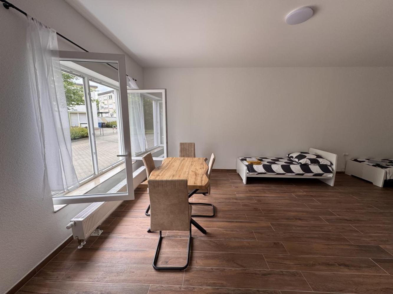 Cozy Apartment In Leverkusen Exteriör bild