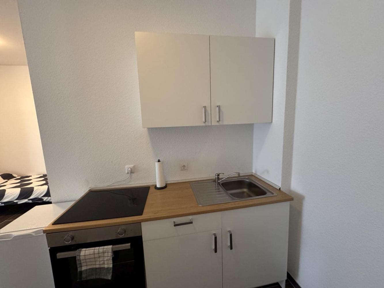 Cozy Apartment In Leverkusen Exteriör bild