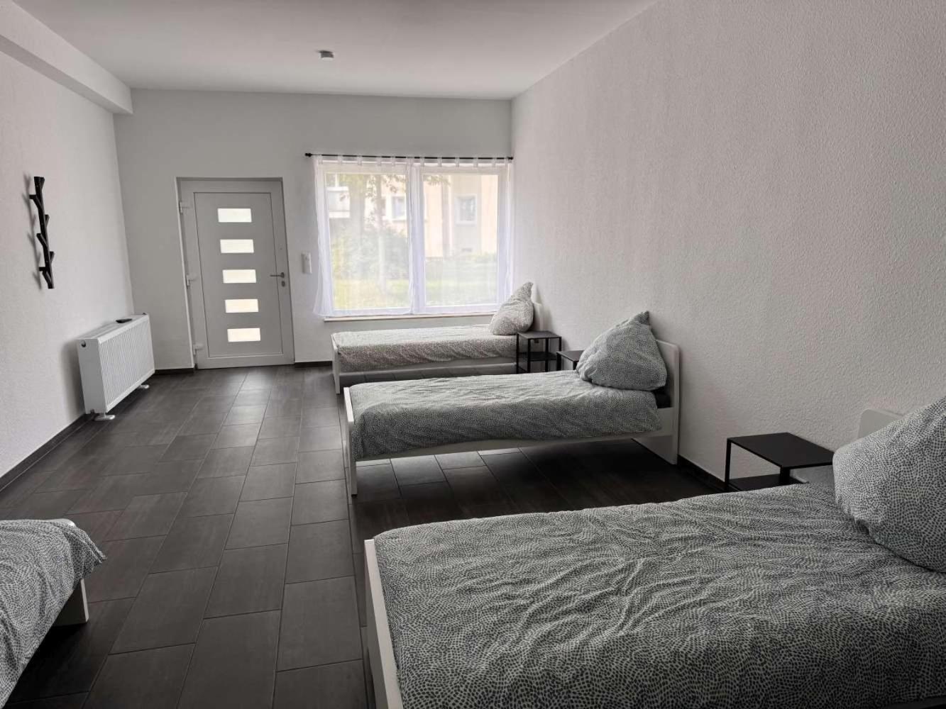 Cozy Apartment In Leverkusen Exteriör bild